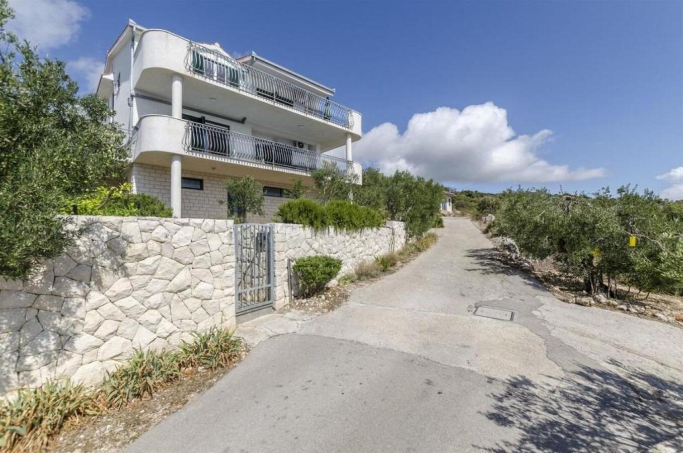 Apartments Mil - 80M From The Sea Sevid Ngoại thất bức ảnh